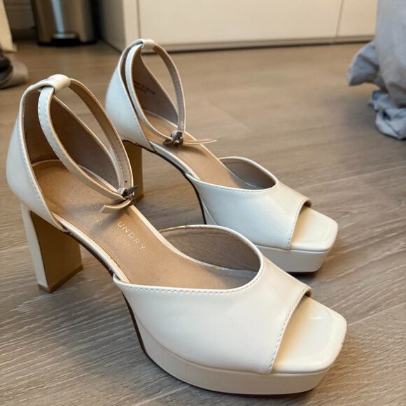Chinese Laundry Women's White and Cream Courts - Picture 1 of 3